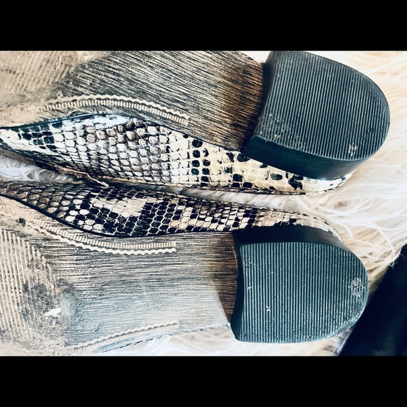 Nine West snakeskin mule / loafer size 9.5 M - Picture 5 of 10